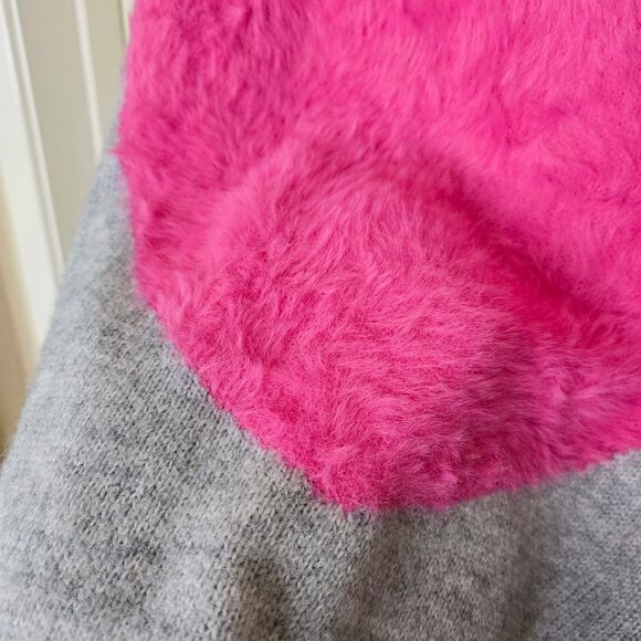 NWT Old Navy Cropped Crew-Neck Sweater large heart pink - Picture 5 of 7